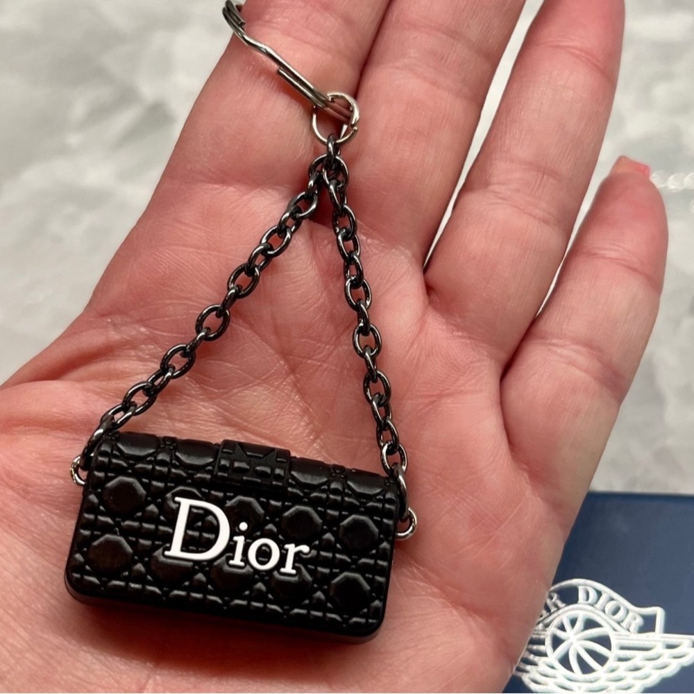 Mini Dior Fashion Handbag Keychain with Box! - Picture 4 of 4